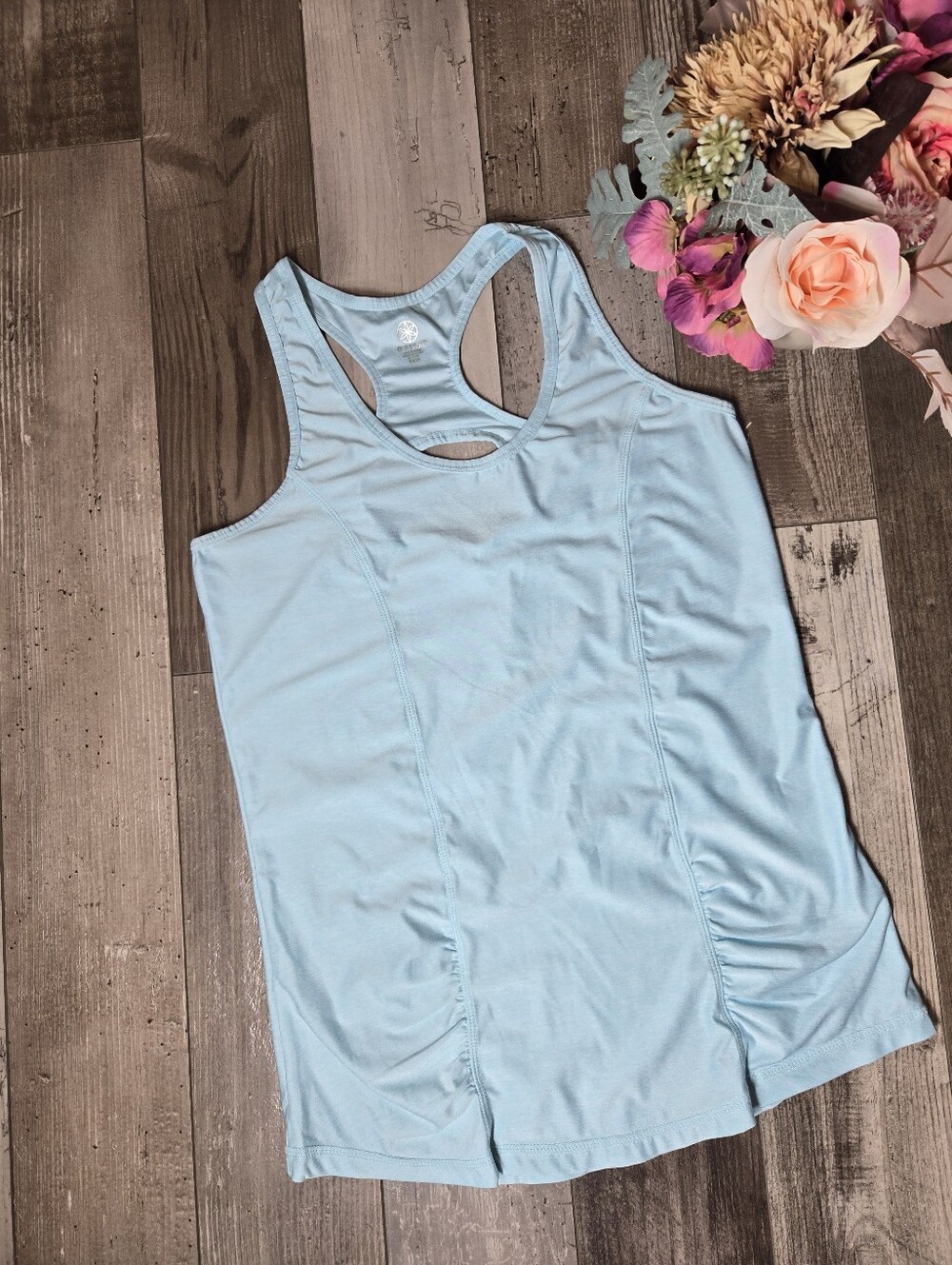 GAIAM Light Blue Women’s Racerback Tank Top – Size Small